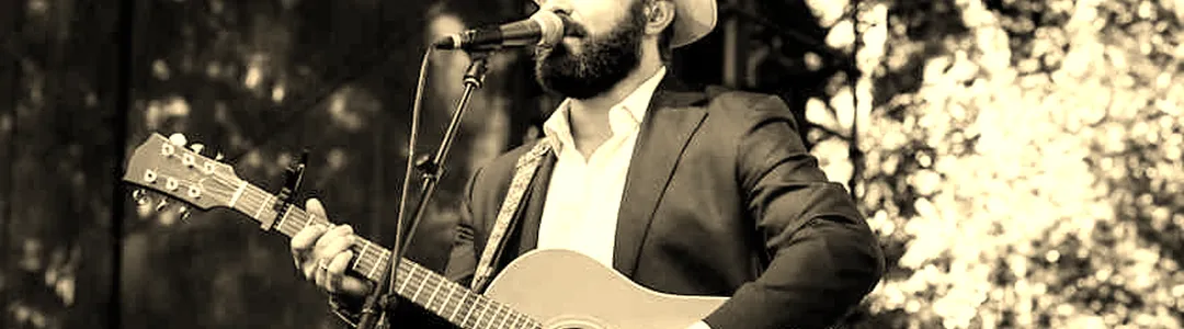Drew Holcomb