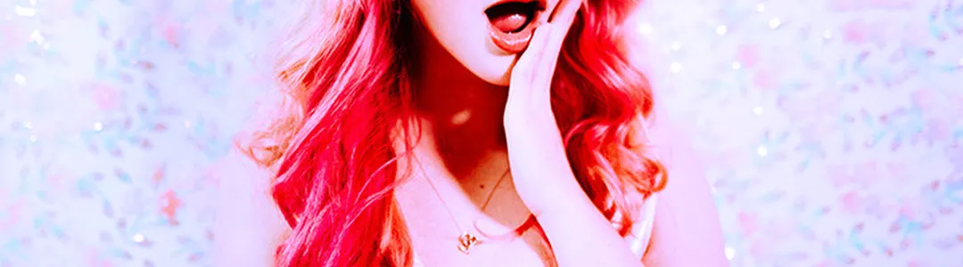 Ella Red