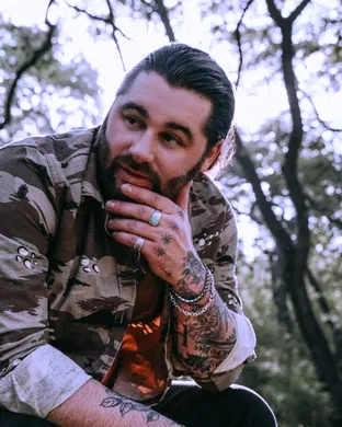 Koe Wetzel