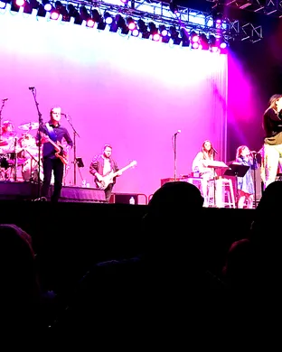 Sara Evans